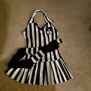 Referee costume
